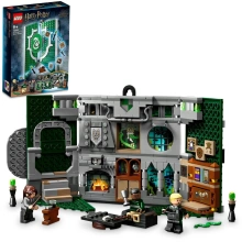 LEGO® Harry Potter™ Zástava Bradavických kolejí 76410