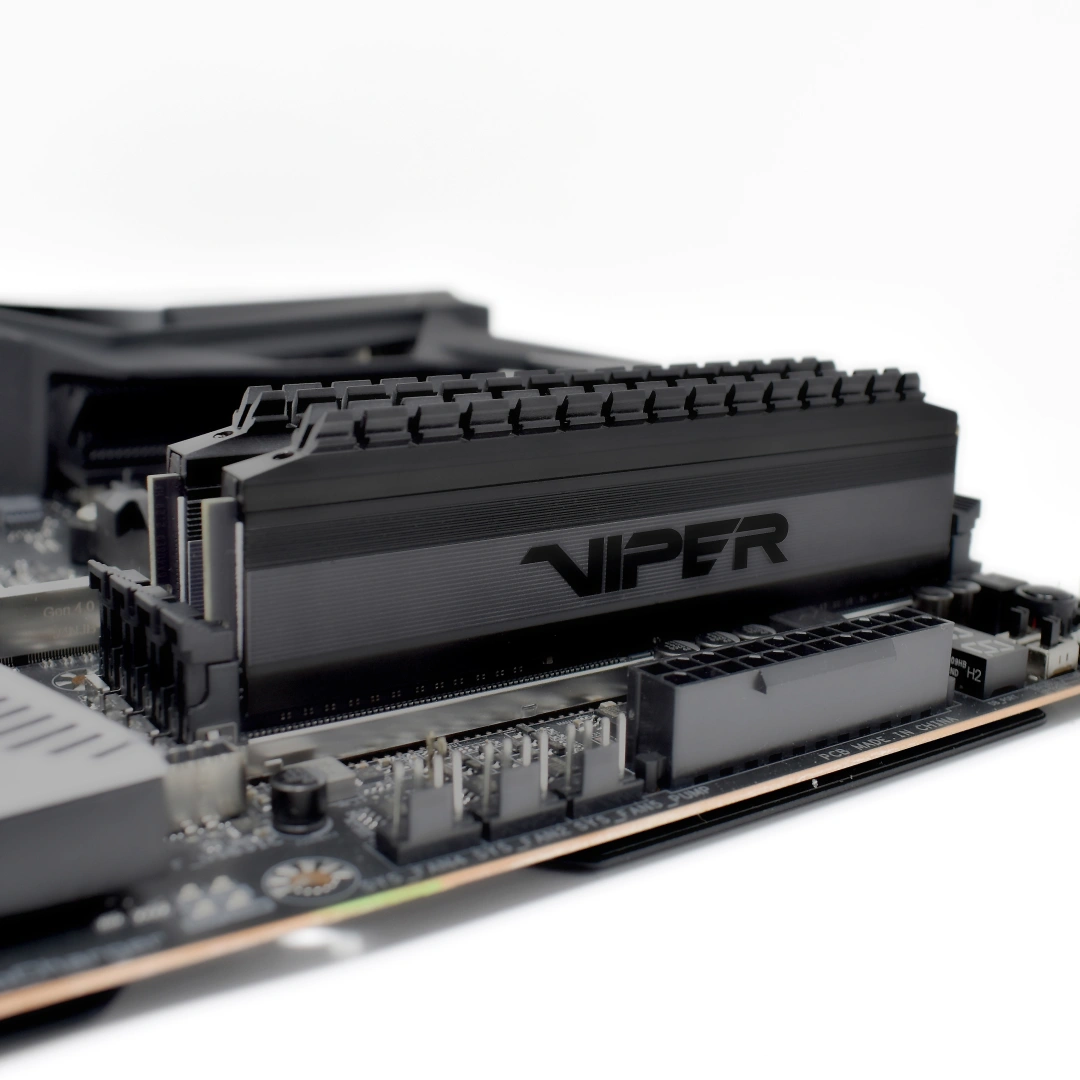 Patriot VIPER 4 16GB DDR4 3000 CL16, Blackout Series