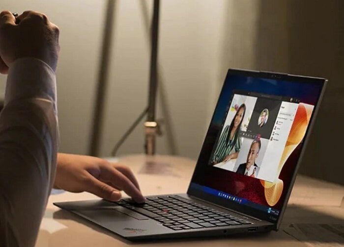 Lenovo ThinkPad X1 Carbon Gen 10 )21CB007UCK), Black - obrázek č. 1