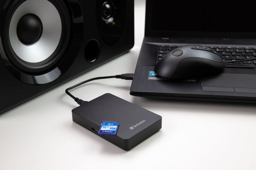 Verbatim Store'n'Go externí HDD 1TB (SD slot) - obrázek č. 0